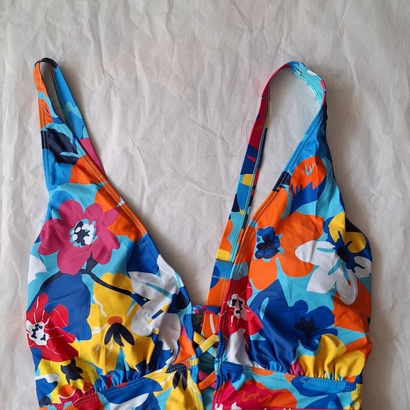 Yonique NWT One Piece Plus Size Swimsuits Tummy Control Ruched Floral Sz 22W - Picture 4 of 10